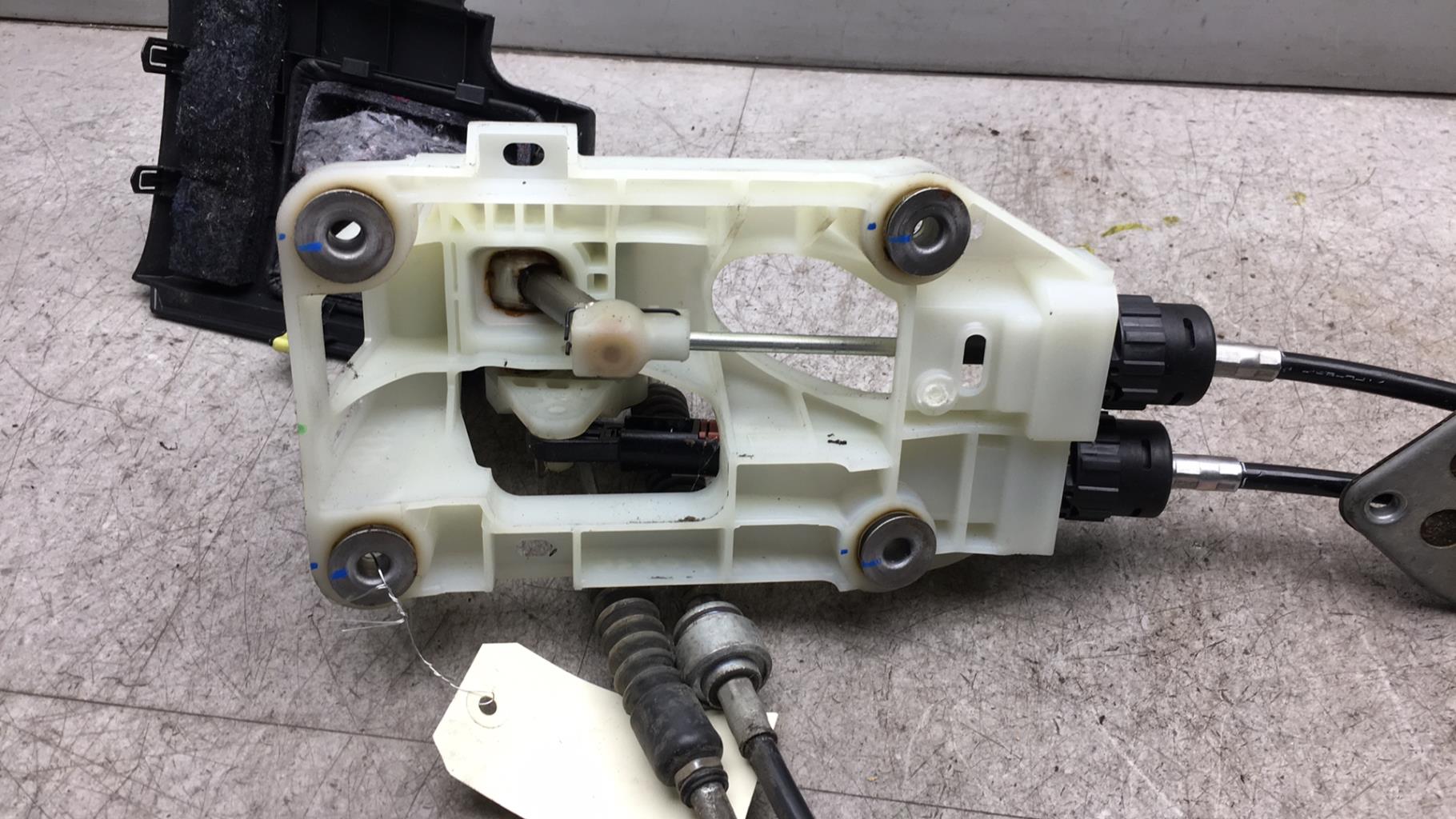 Levier de vitesses TOYOTA RAV4 3 PHASE 1  - 1