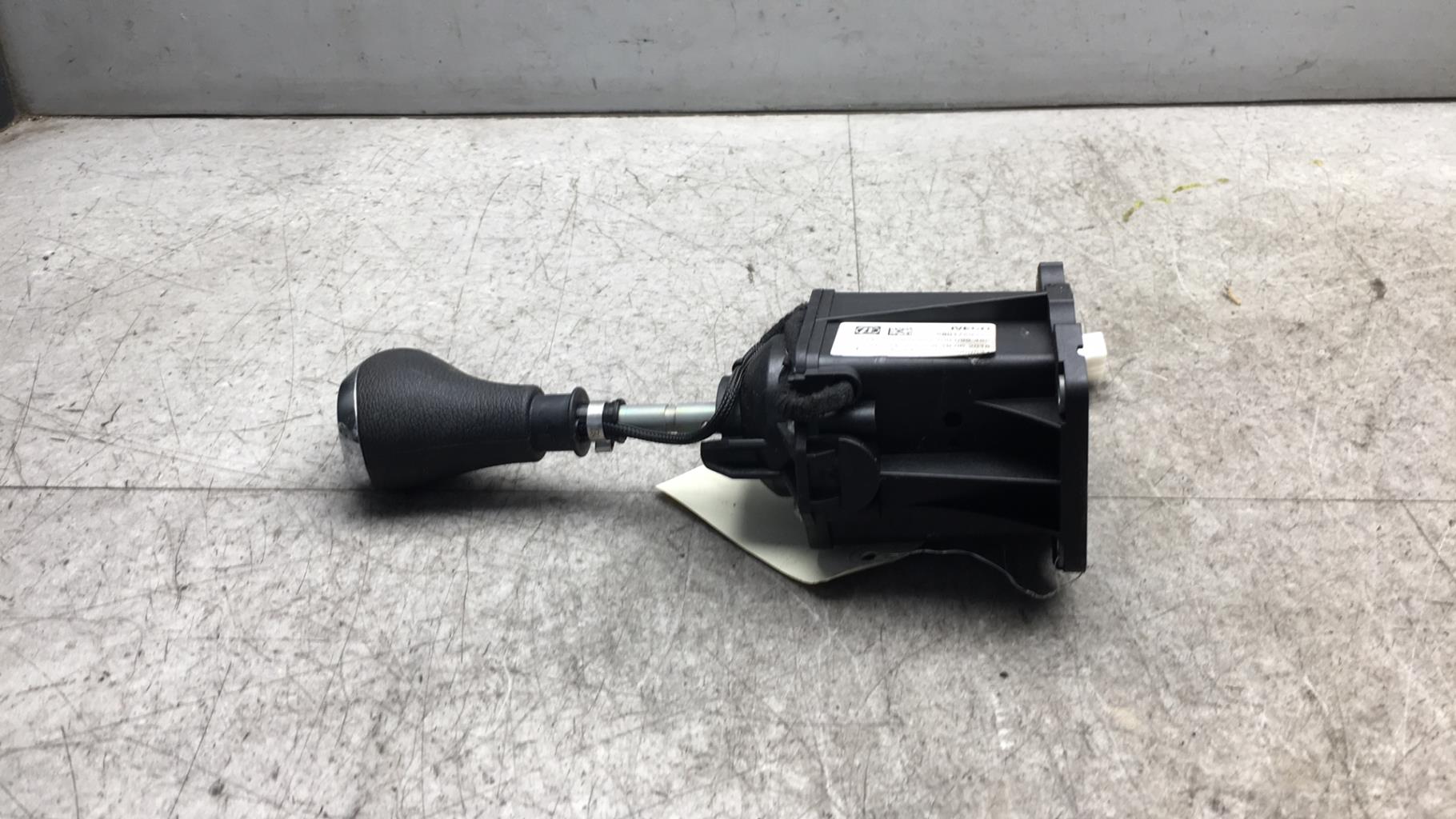 Levier de vitesses IVECO DAILY 6 PHASE 1 Diesel - 1