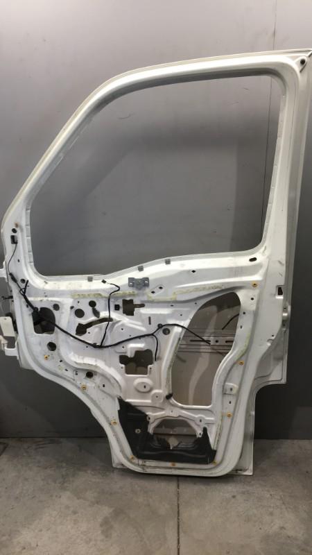 Porte avant droit IVECO DAILY 5 Diesel - 1