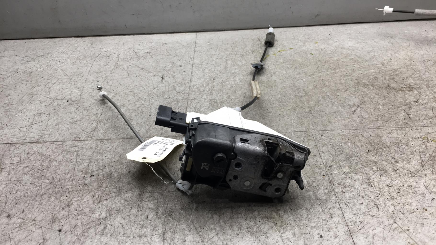 Serratura anteriore destra CITROEN C4 CACTUS  - 1