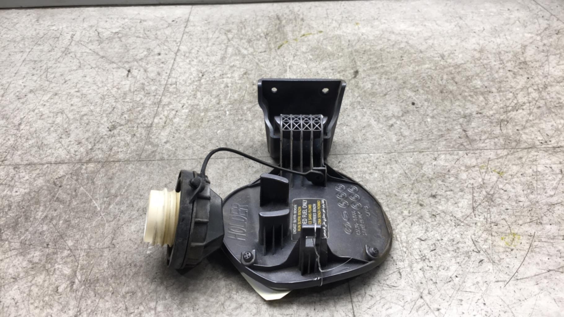 Sportello carburante HYUNDAI I 20 1 PHASE 1  - 1
