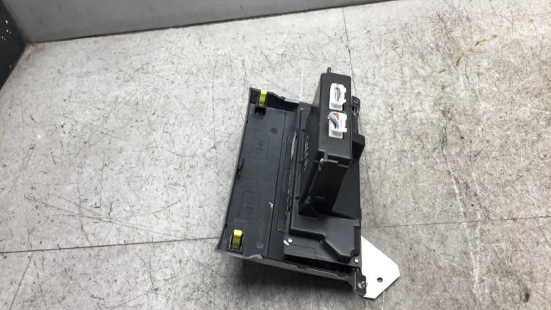 Commande chauffage TOYOTA COROLLA VERSO 2 PHASE 1  - 1