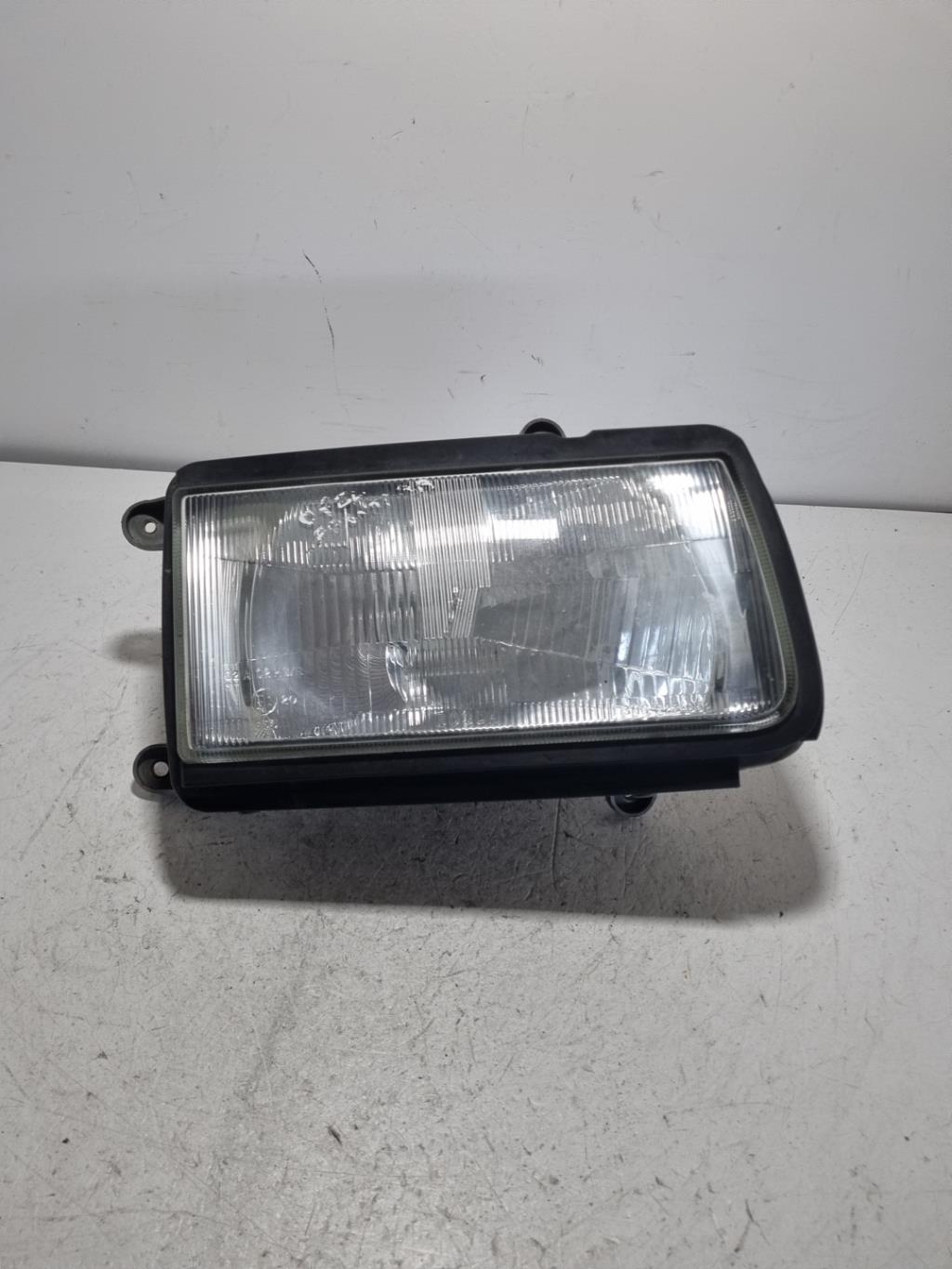 Gruppo ottico anteriore principale destro (luci)(faro) OPEL FRONTERA A  - 1