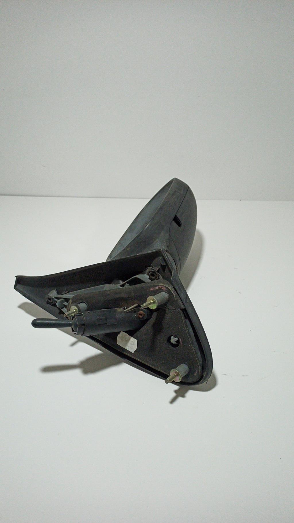 Retrovisor derecho RENAULT MEGANE 1 BREAK Gasolina - 1