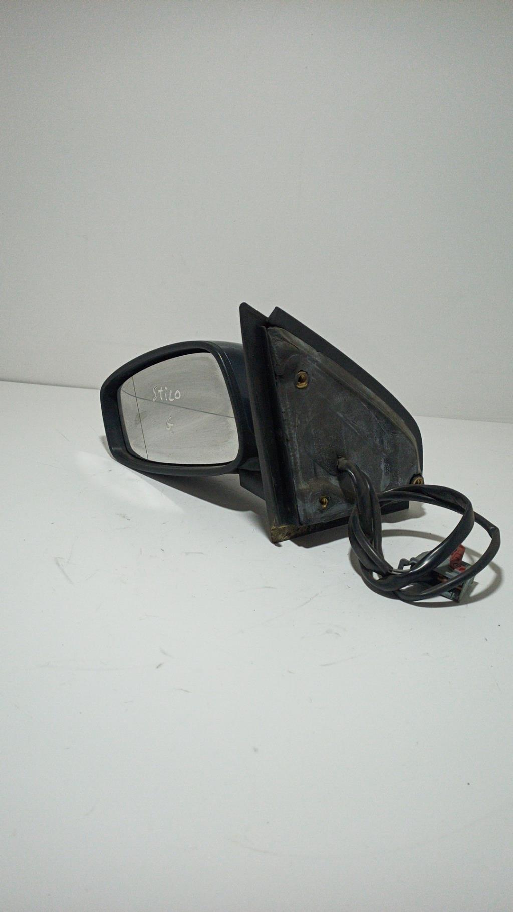 Retrovisor izquierdo FIAT STILO  - 1