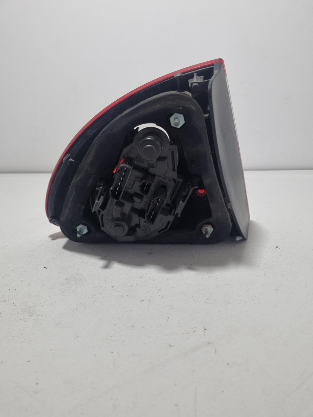 Feu arriere principal droit (feux) SEAT LEON 1 Diesel - 1