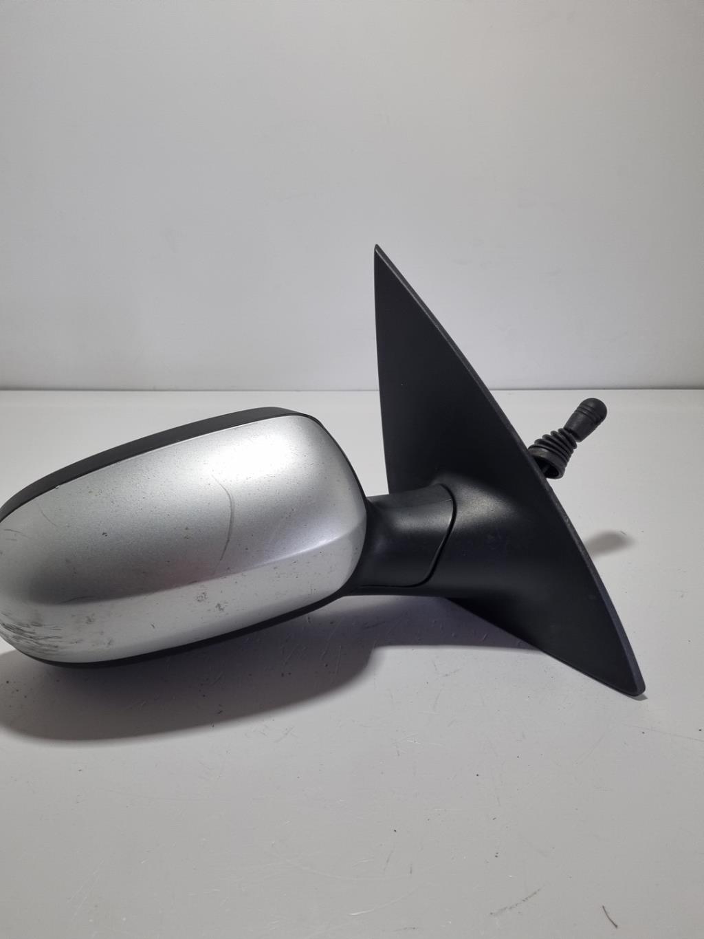 Retrovisor derecho OPEL CORSA C PHASE 2 Gasolina - 1