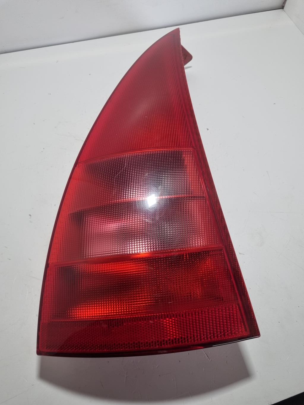 Fanale posteriore principale destro (luci) CITROEN C3 1 PHASE 1 Diésel - 1