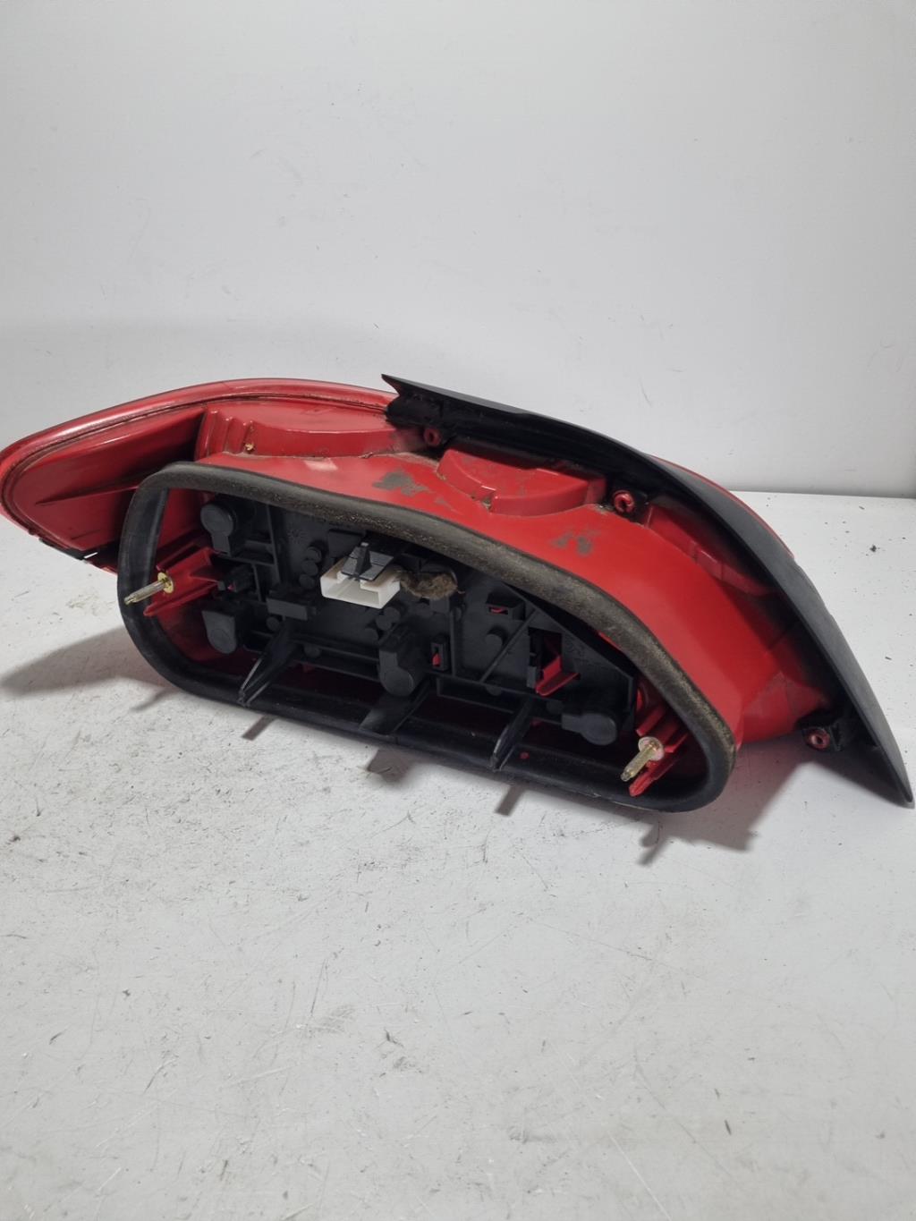 Fanale posteriore principale destro (luci) PEUGEOT 406 PHASE 2 Gasolina - 1