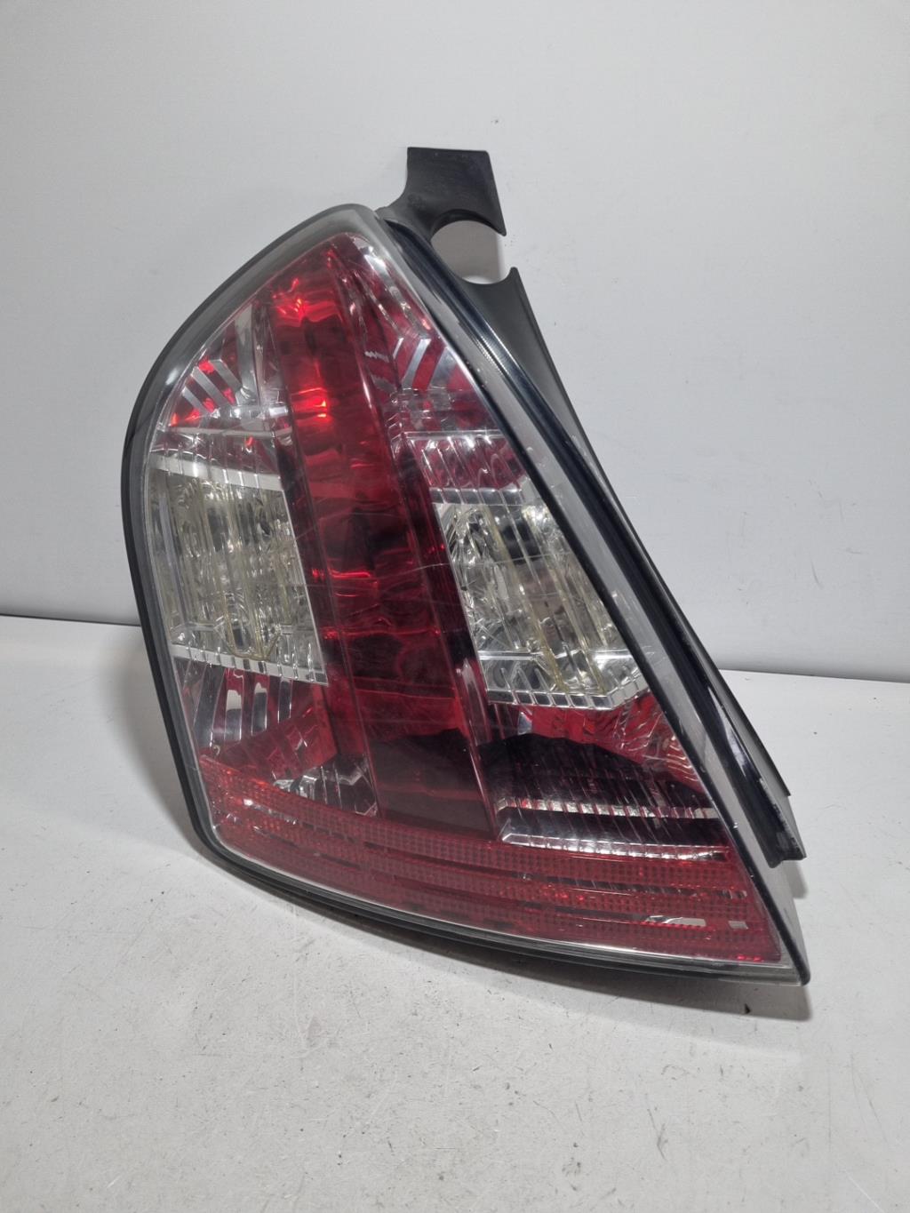 Fanale posteriore principale sinistro (luci) FIAT STILO Diésel - 1