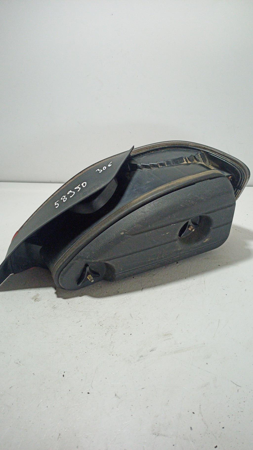 Fanale posteriore principale sinistro (luci) PEUGEOT 306 PHASE 2 Diésel - 1