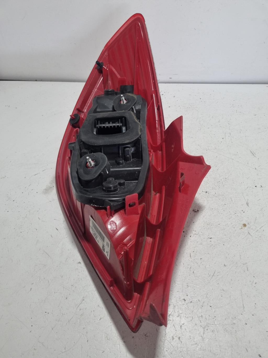 Fanale posteriore principale destro (luci) OPEL CORSA D PHASE 1 Gasolina - 1