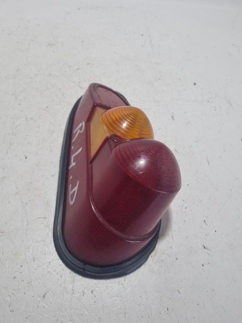 Fanale posteriore principale destro (luci) RENAULT R4  - 1