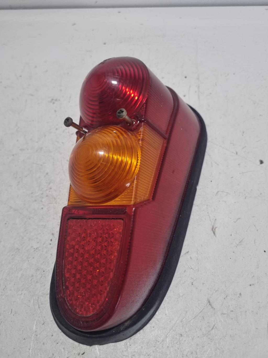 Fanale posteriore principale destro (luci) RENAULT R4  - 1