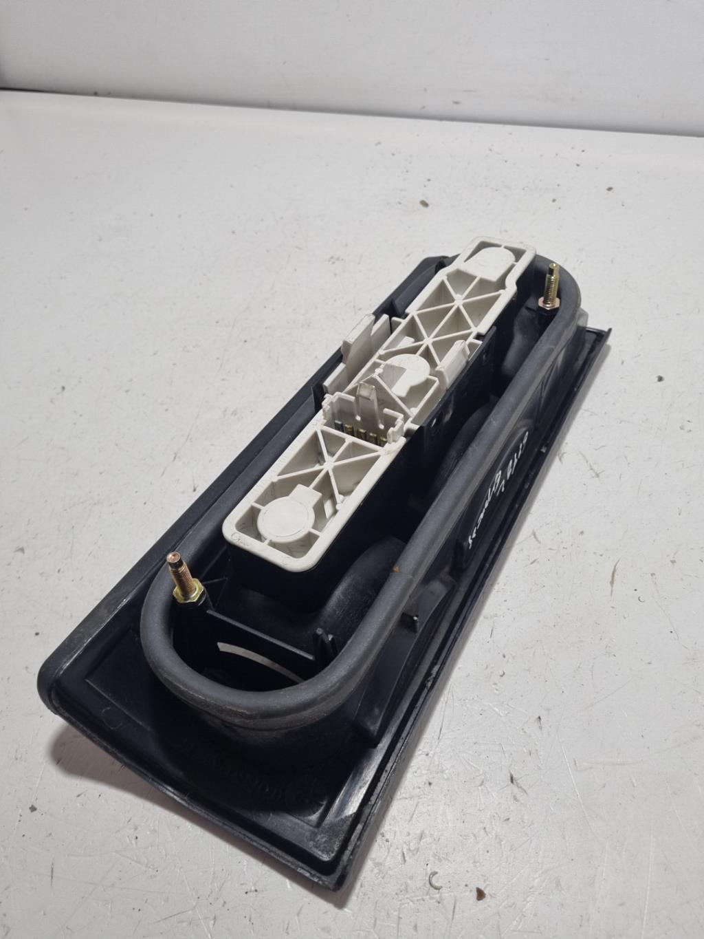 Fanale posteriore principale destro (luci) RENAULT EXPRESS PHASE 1 Gasolina - 1
