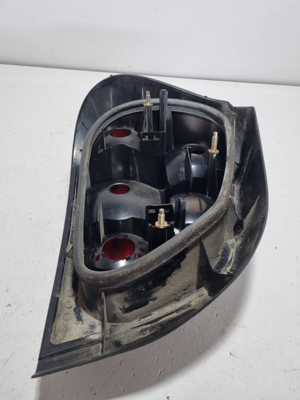 Fanale posteriore principale destro (luci) RENAULT MEGANE 1 PHASE 1 Diésel - 1