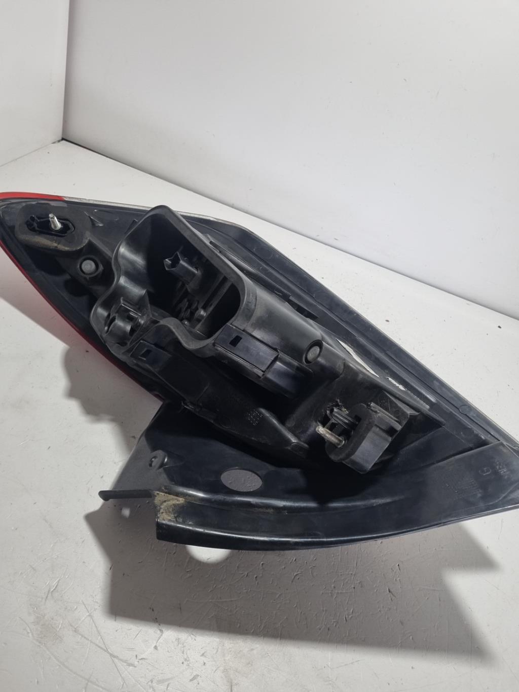 Fanale posteriore principale sinistro (luci) RENAULT MEGANE 3 PHASE 1 COUPE Diésel - 1