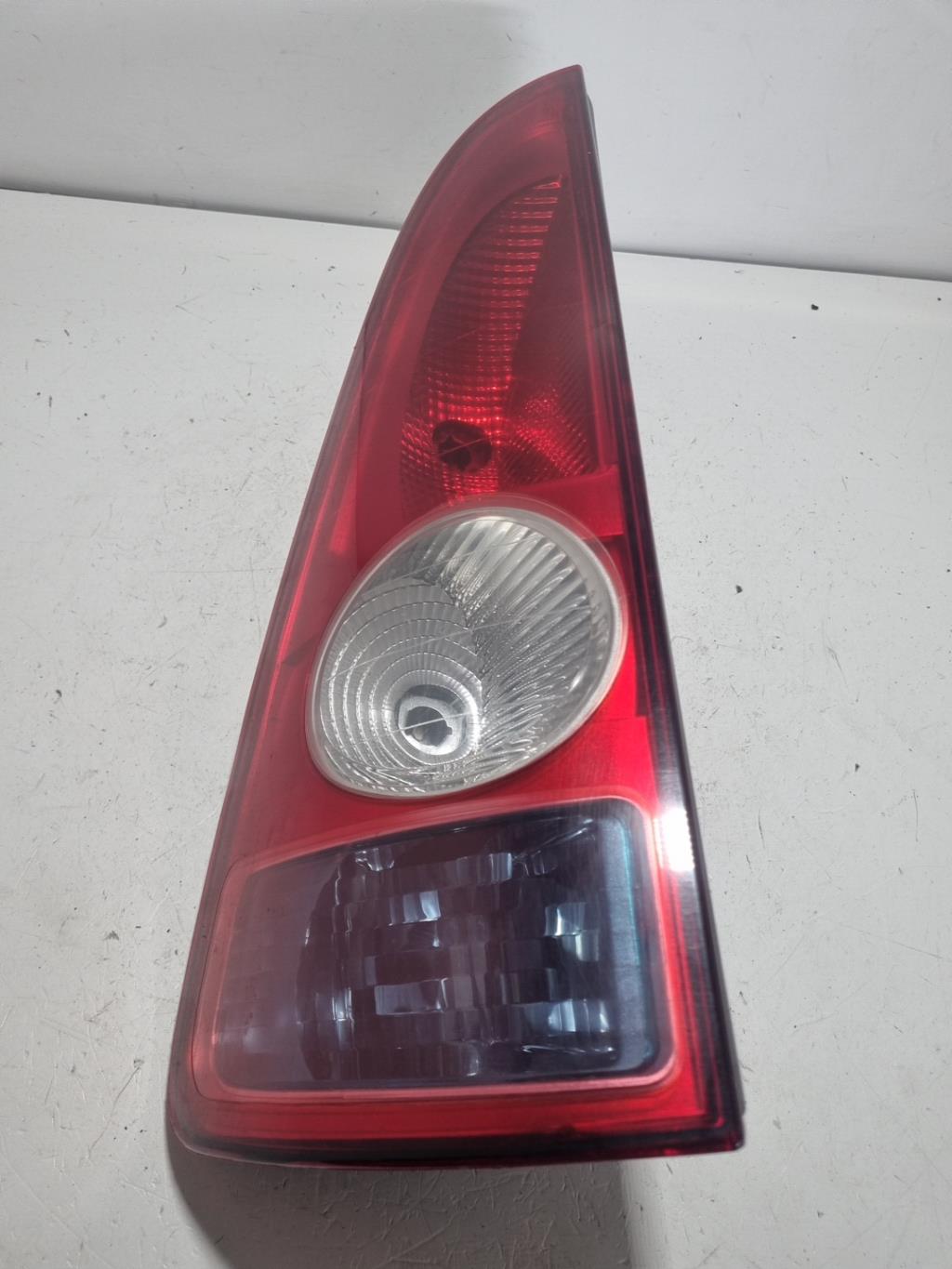 Fanale posteriore principale sinistro (luci) RENAULT ESPACE 4 PHASE 1 Diésel - 1