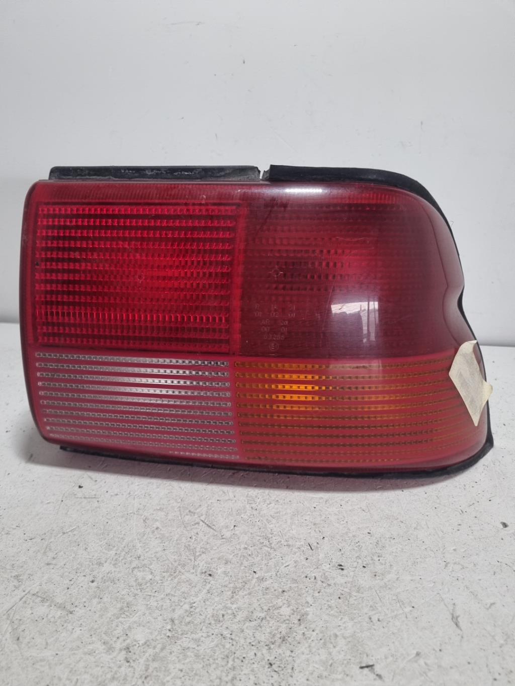 Fanale posteriore principale destro (luci) FORD ESCORT 6 Gasolina - 1