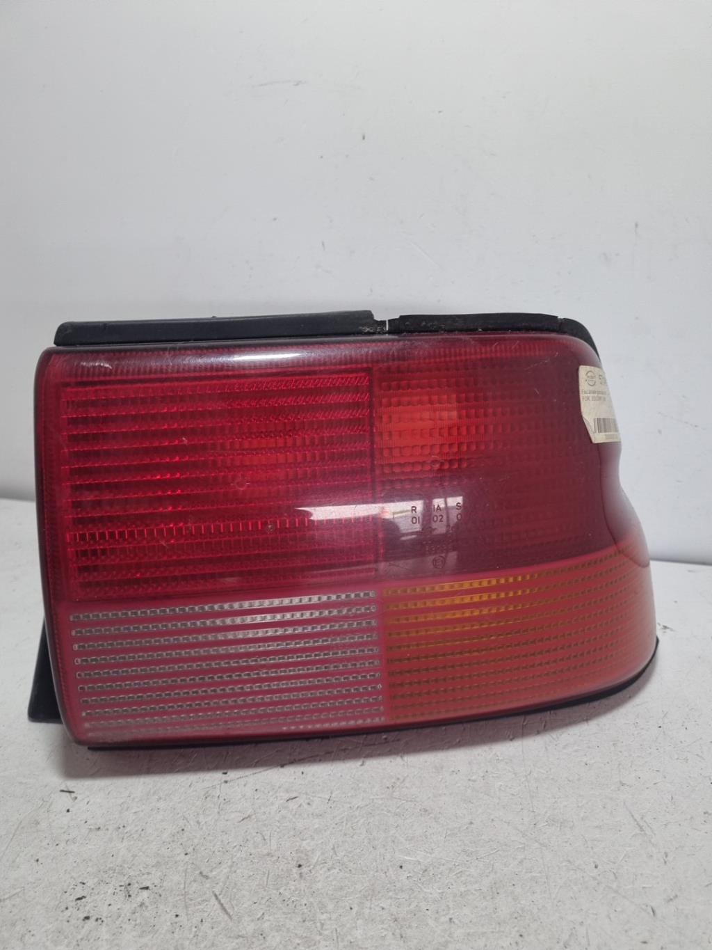 Fanale posteriore principale destro (luci) FORD ESCORT 6 Gasolina - 1