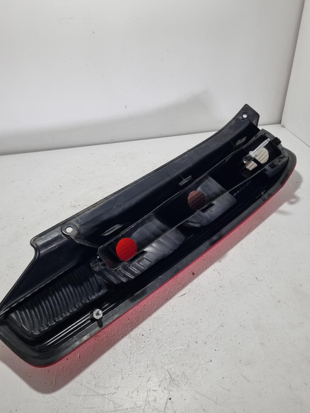 Fanale posteriore principale destro (luci) FORD FIESTA 5 PHASE 1 Gasolina - 1