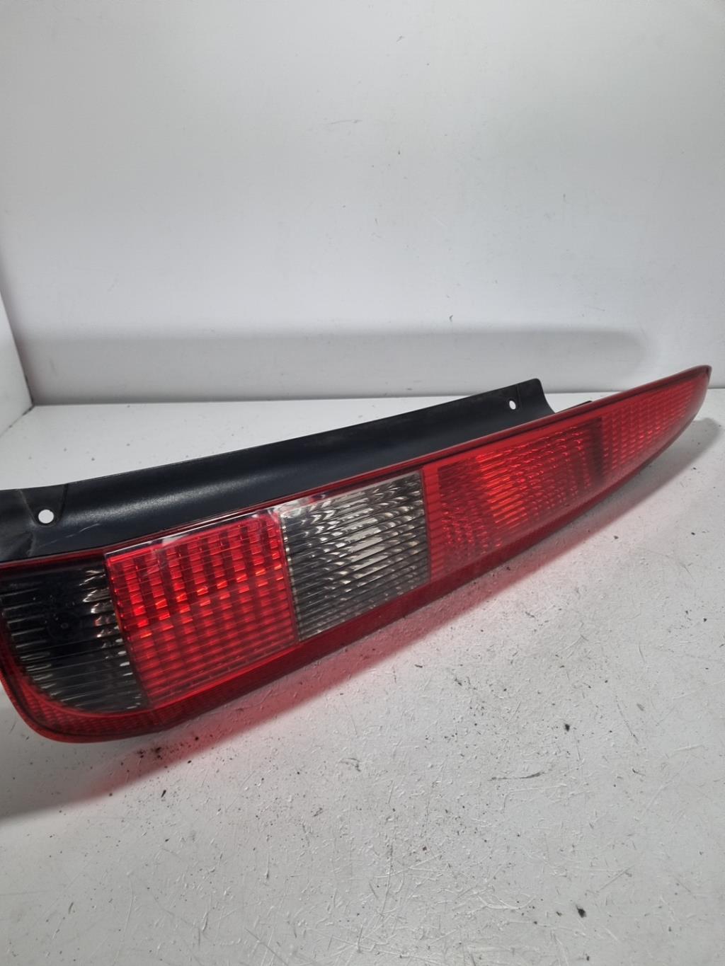 Fanale posteriore principale destro (luci) FORD FUSION PHASE 1 Diésel - 1