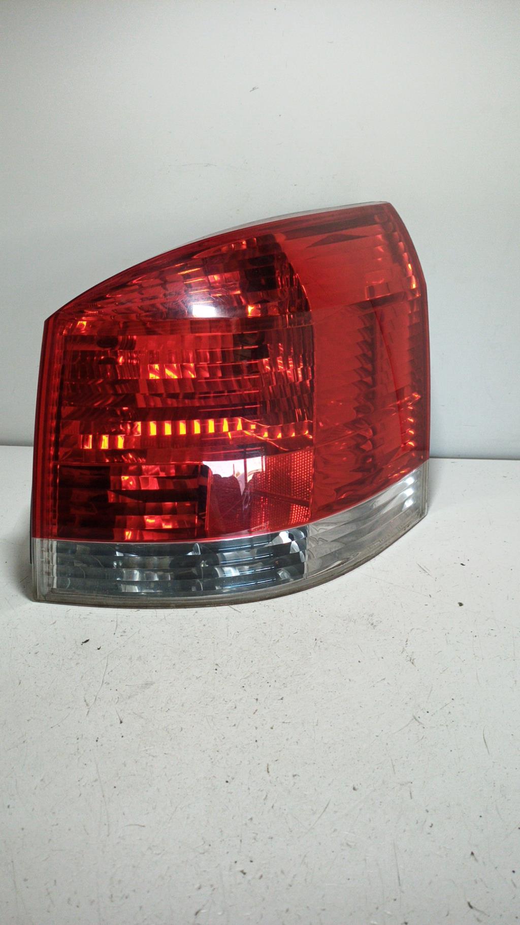 Fanale posteriore principale destro (luci) OPEL SIGNUM PHASE 1 Diésel - 1