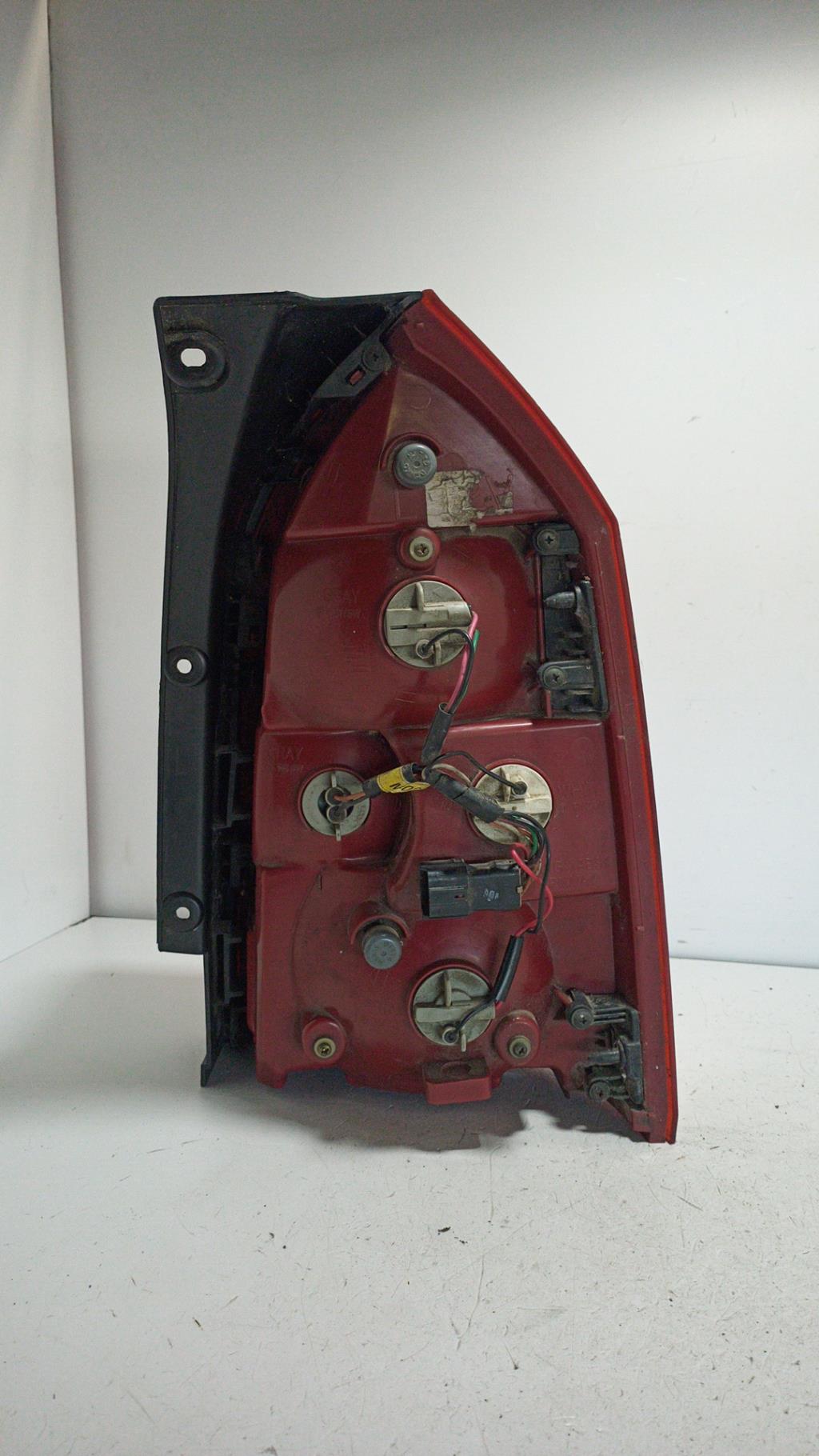 Fanale posteriore principale sinistro (luci) HYUNDAI TUCSON 1 Diésel - 1
