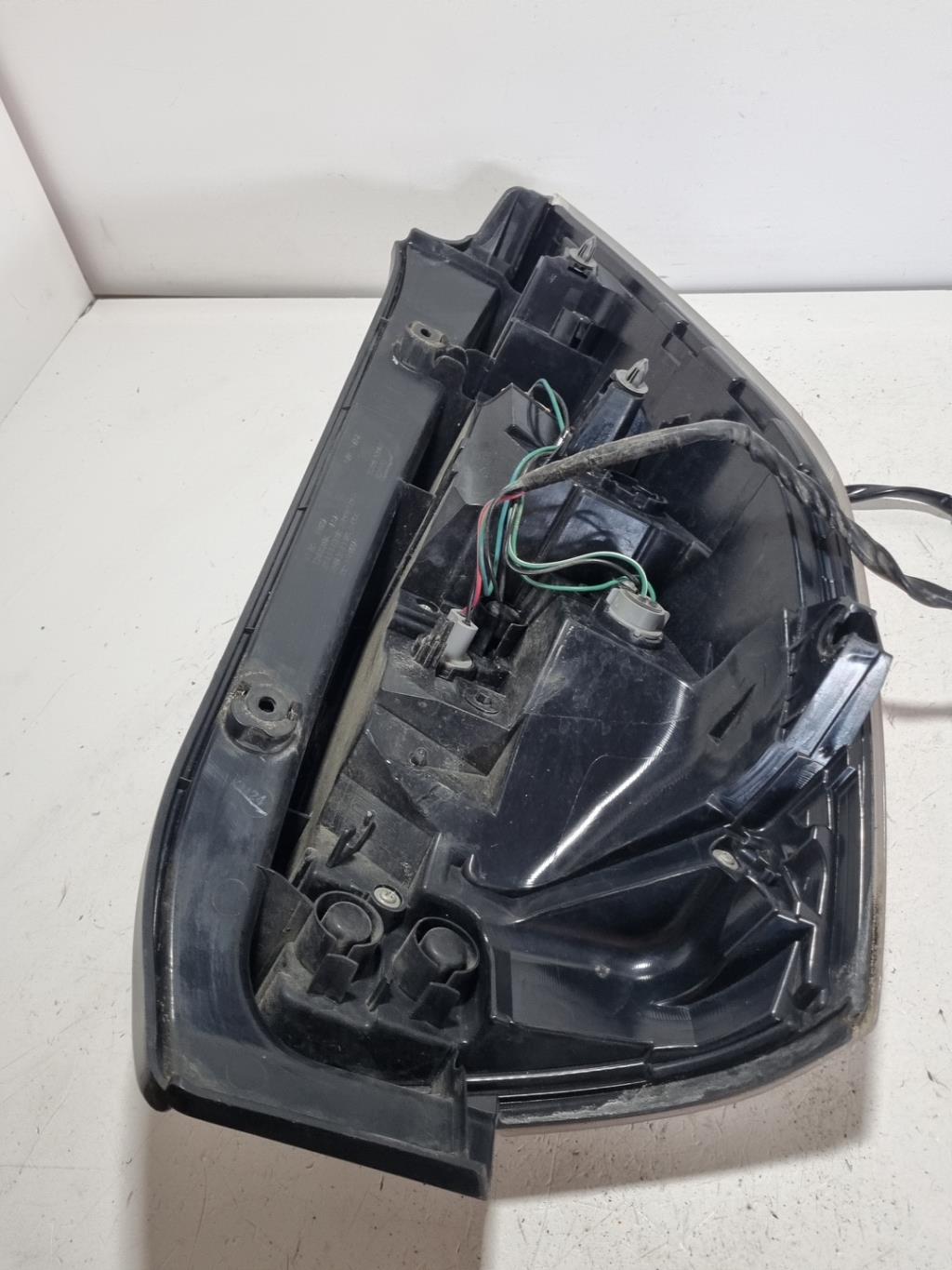 Fanale posteriore principale sinistro (luci) MAZDA 5 1 PHASE 1 Diésel - 1