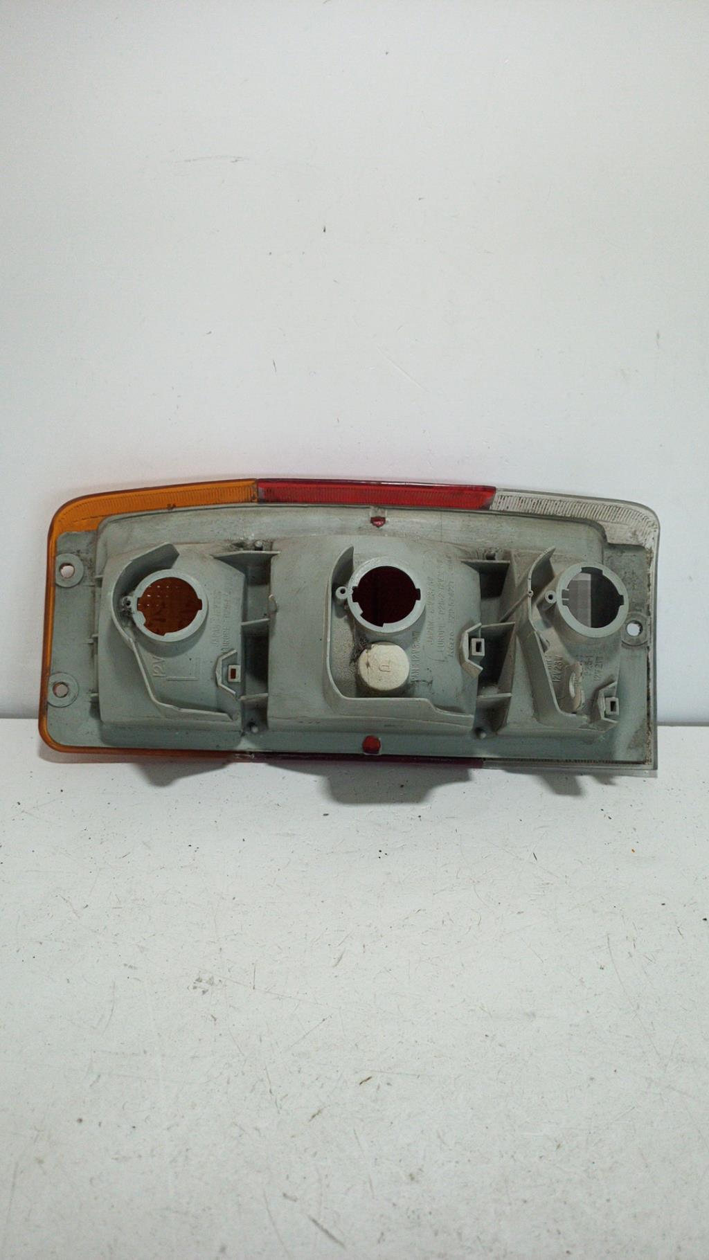 Fanale posteriore principale sinistro (luci) NISSAN VANETTE 1  - 1