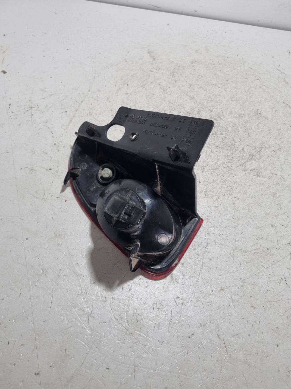 Luce paraurti posteriore sinistra RENAULT ESPACE 4 PHASE 2 Diésel - 1