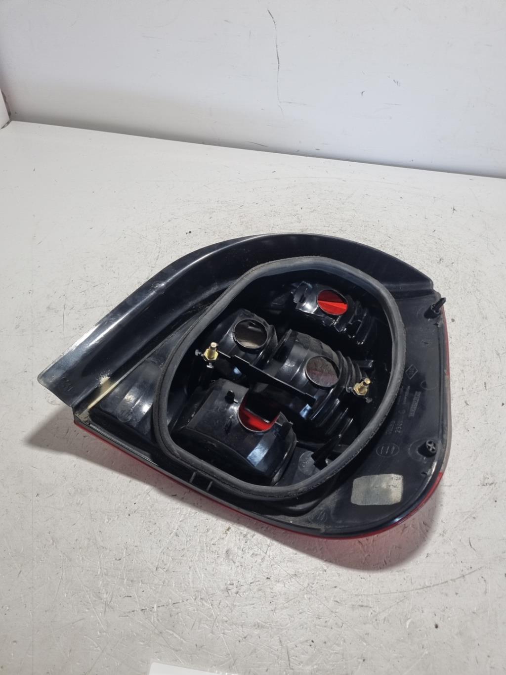 Fanale posteriore principale sinistro (luci) RENAULT SCENIC 1 PHASE 2 Diésel - 1