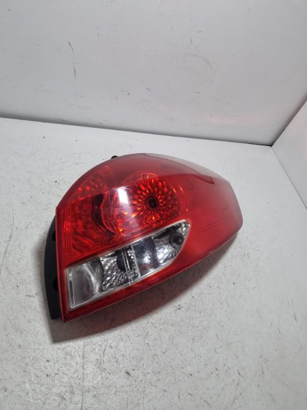 Fanale posteriore principale destro (luci) RENAULT CLIO 3 PHASE 2 BREAK Diésel - 1