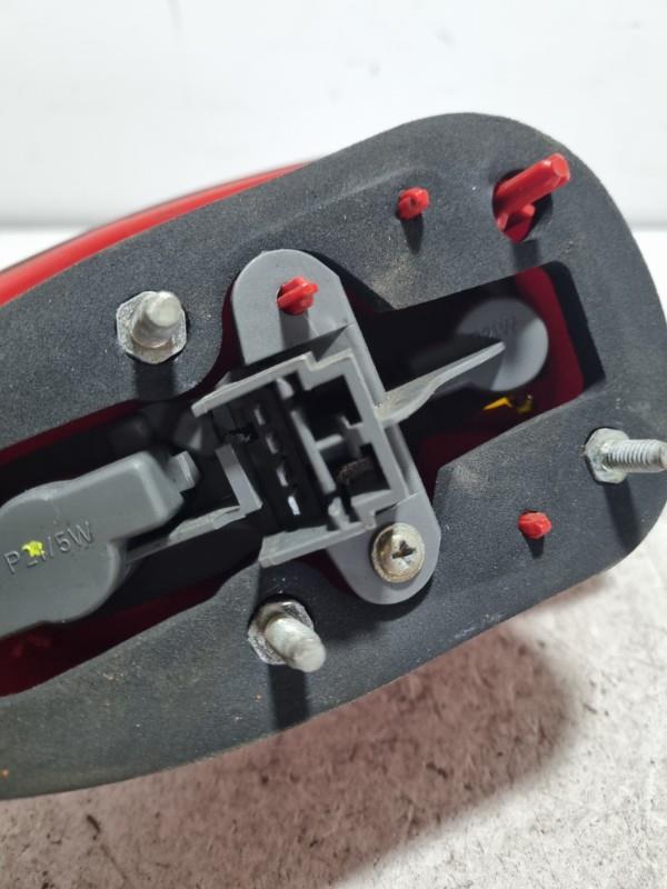 Fanale posteriore principale destro (luci) ALFA ROMEO 147 PHASE 1 Gasolina - 1