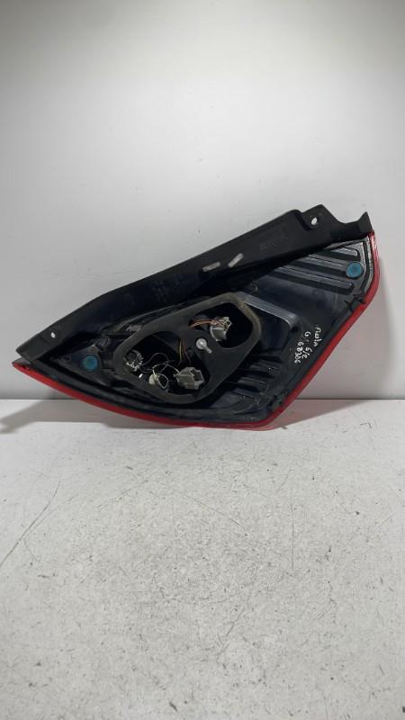 Fanale posteriore principale sinistro (luci) FORD FIESTA 6 PHASE 2 Diésel - 1