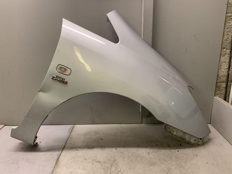 Parafango anteriore destro TOYOTA COROLLA VERSO 1 Diésel - 1