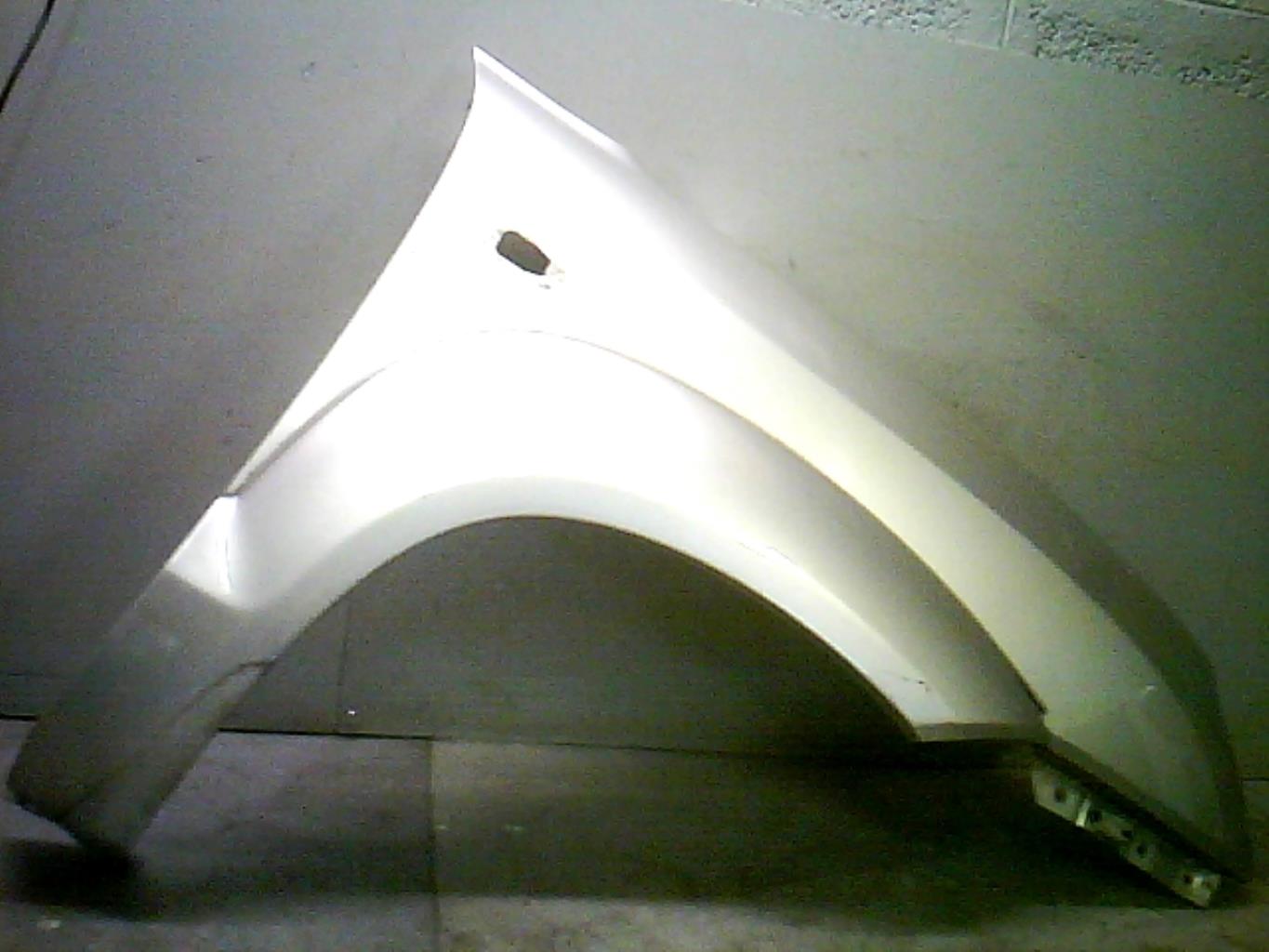 Parafango anteriore destro HYUNDAI TUCSON 1 Diésel - 1