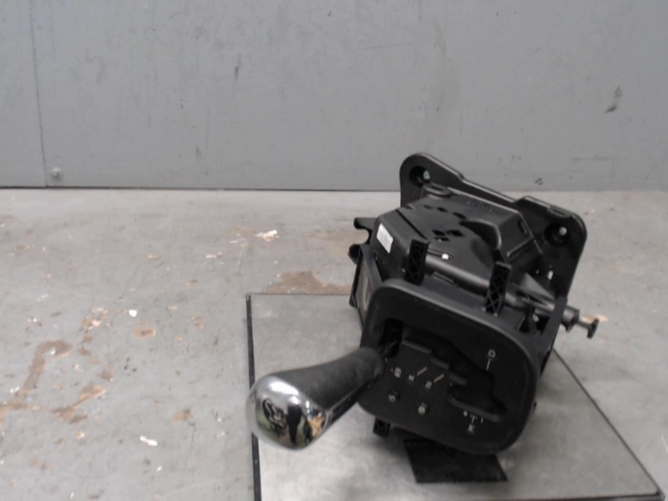 Levier de vitesses CITROEN C4 2 PHASE 1 Essence - 1