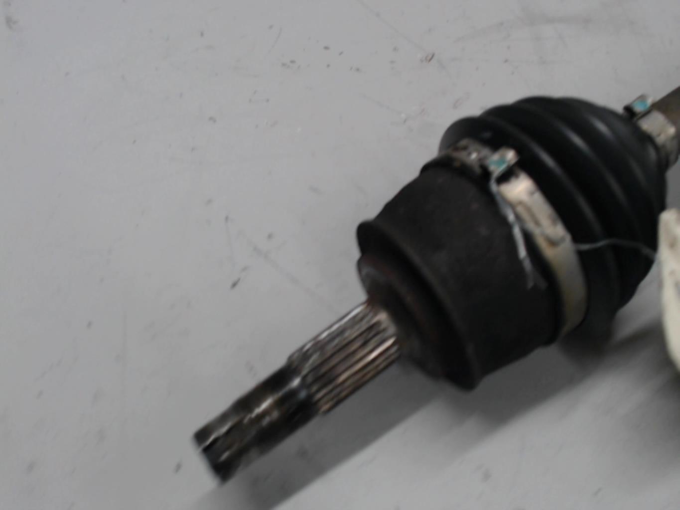Cardan droit (transmission) FIAT GRANDE PUNTO 1.4i - 8V Essence occasion |  Opisto