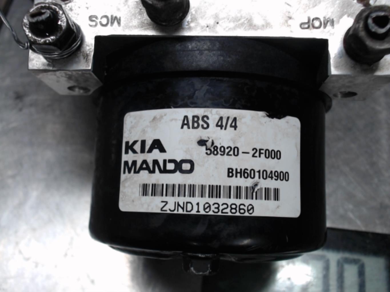Blocco ABS (antibloccaggio freni) KIA CERATO Gasolina - 1
