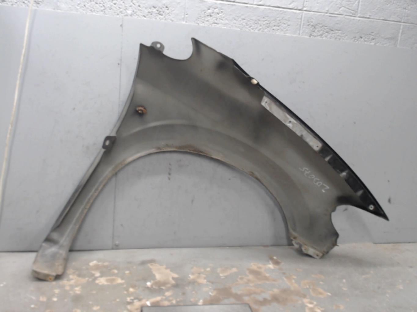 Parafango anteriore sinistro CHRYSLER GRAND VOYAGER 4 PHASE 2  - 1