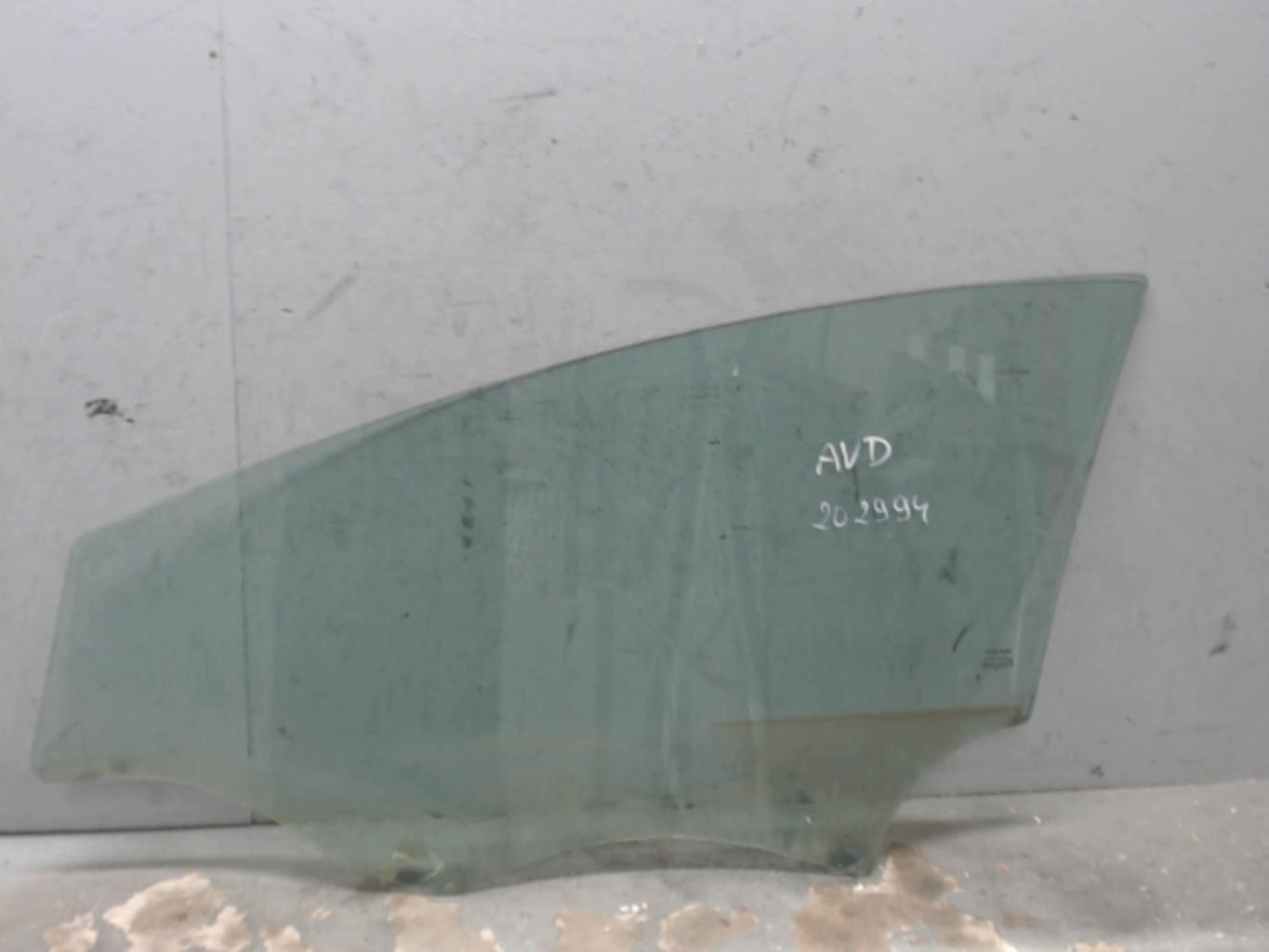 Vitre avant droit SEAT LEON 2 PHASE 1 Diesel - 1