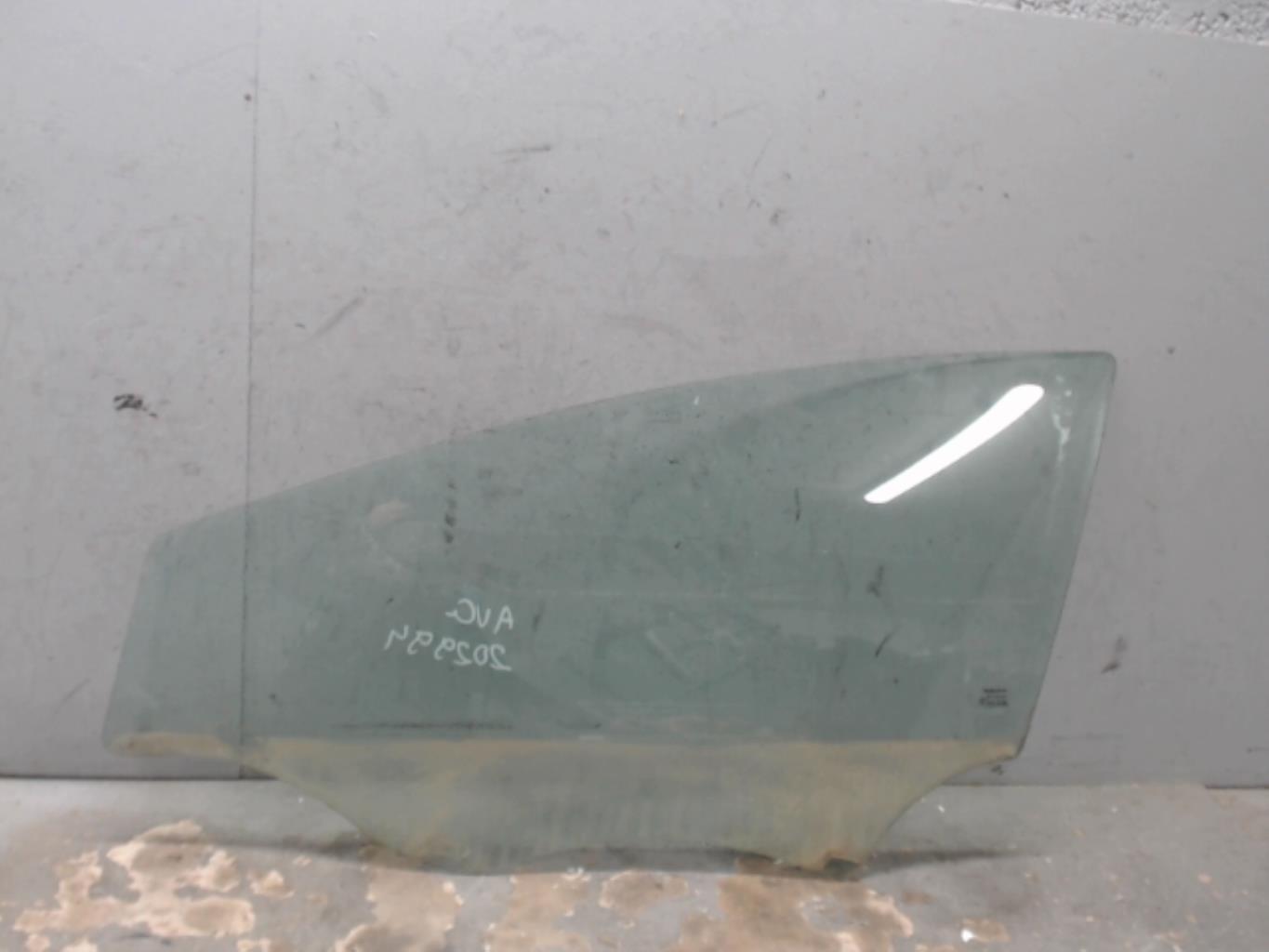 Vitre avant gauche SEAT LEON 2 PHASE 1 Diesel - 1