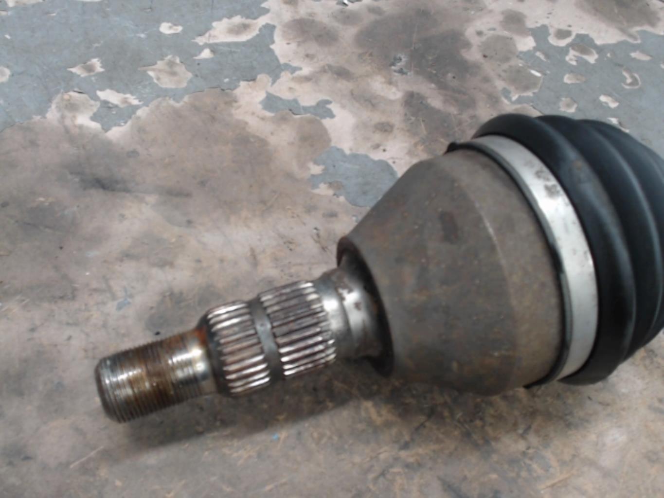 Giunto cardanico albero di trasmissione sinistro OPEL INSIGNIA 1 PHASE 1 BREAK Diésel - 1
