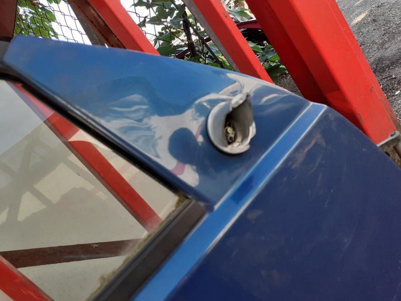 Porte avant droit LIGIER AMBRA Diesel - 1