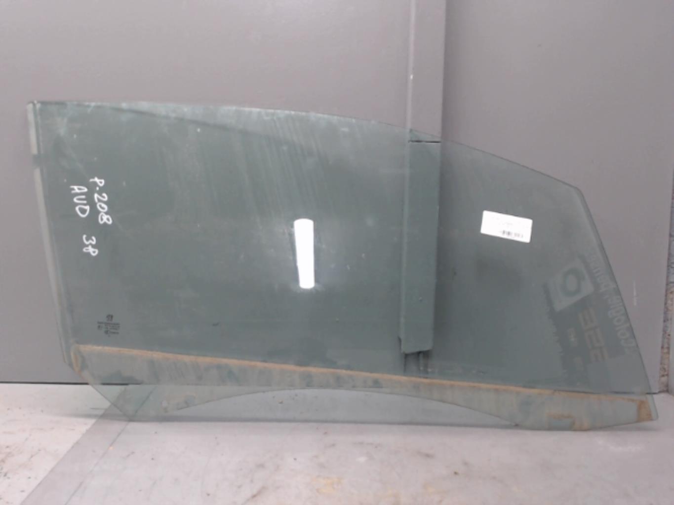 Vitre avant droit RENAULT CLIO 3 PHASE 2 Diesel - 1
