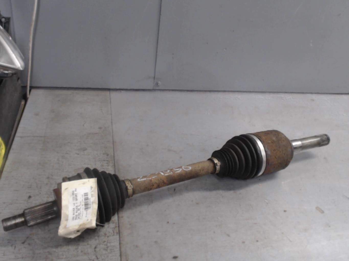 Giunto cardanico posteriore sinistro (trasmissione) LAND ROVER RANGE ROVER 1 SPORT PHASE 2 Diésel - 1