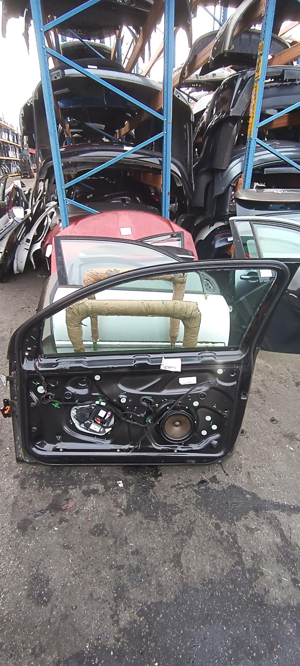 Portiera anteriore destra VOLKSWAGEN GOLF 5 Diésel - 1