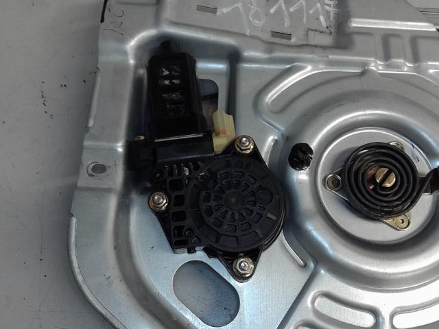 Motore alzacristalli posteriore destro HYUNDAI TUCSON 1 Diésel - 1