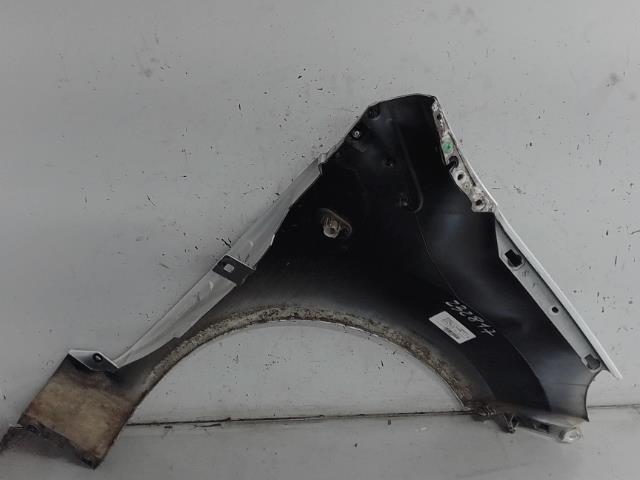 Aile avant gauche RENAULT TWINGO 2 PHASE 1 Essence - 1